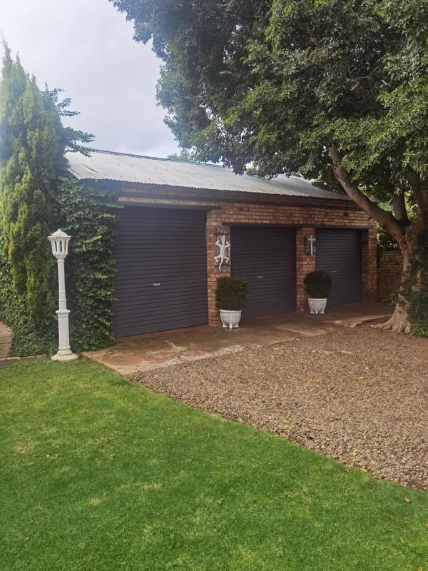 3 Bedroom Property for Sale in Wolmaransstad North West